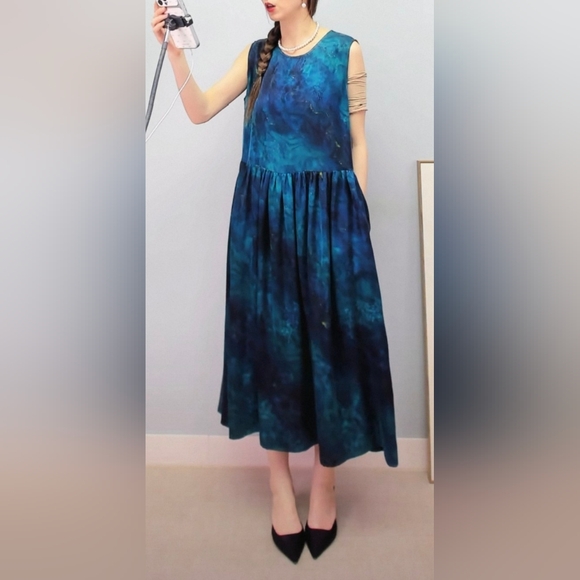 Chinese brand Dresses & Skirts - NWOT 100% Silk Sleeveless mysterious blue abstract print dress Size M